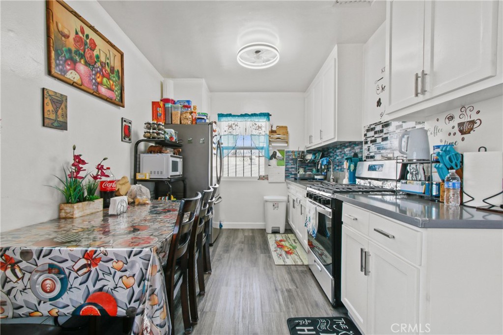 8717 Avalon Property Photo 21