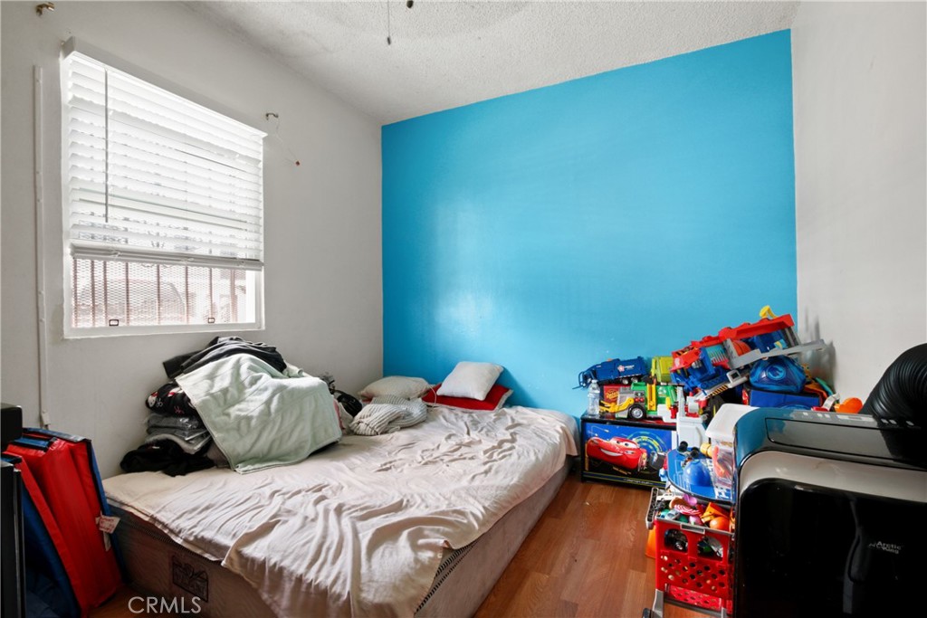 8711 Avalon Property Photo 16