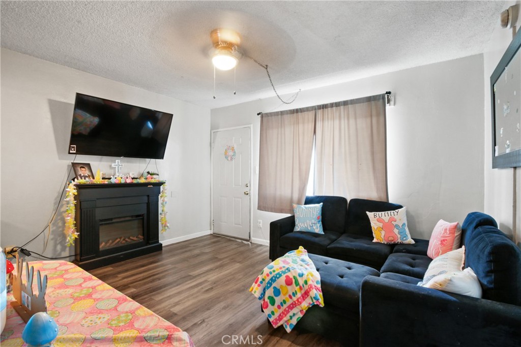 8711 Avalon Property Photo 22