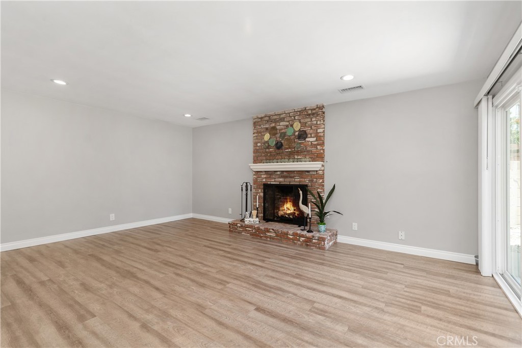 1837 N Studebaker Road Property Photo 3