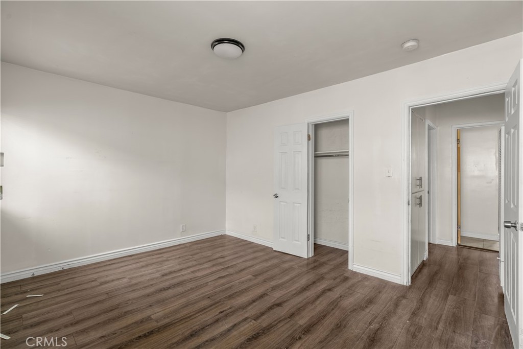154 E 82nd Place Property Photo 22