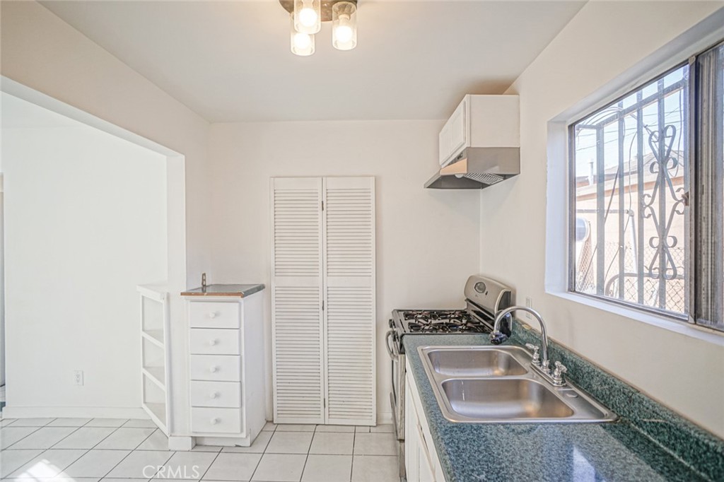 947 S Sunol Drive Property Photo 12