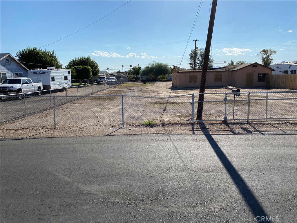256 N Acacia Property Photo 1
