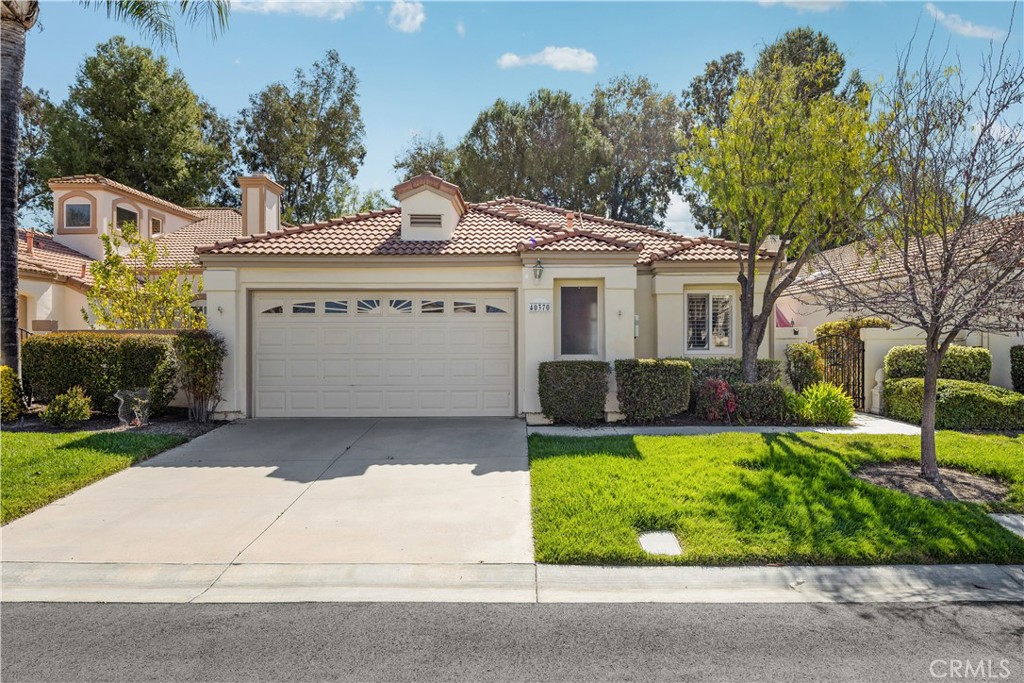 40370 Via Francisco Property Photo 1