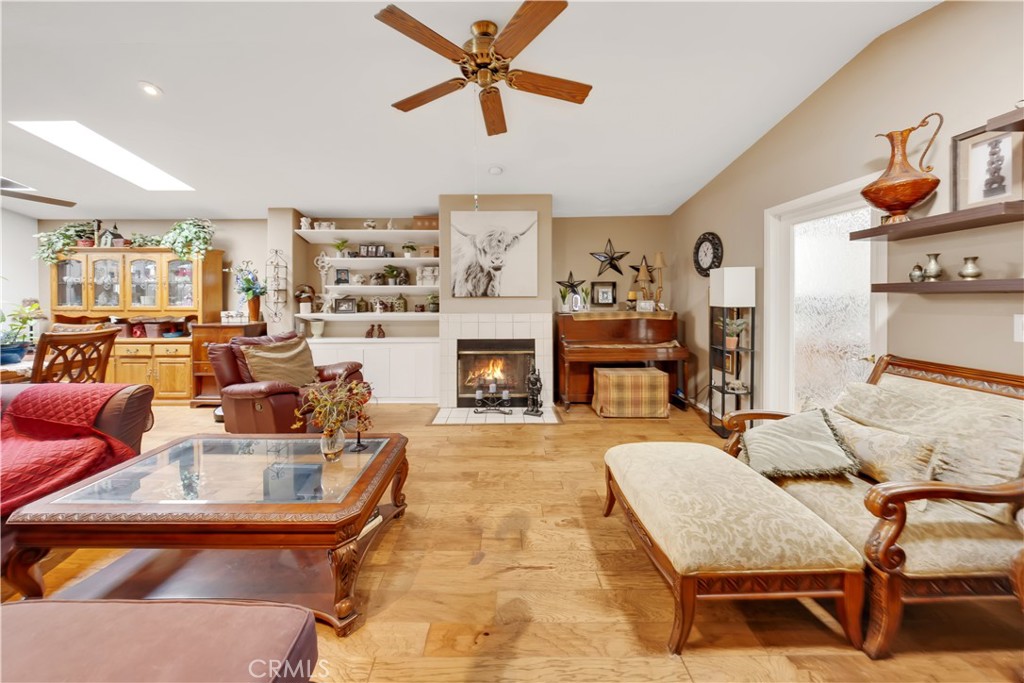 40370 Via Francisco Property Photo 7
