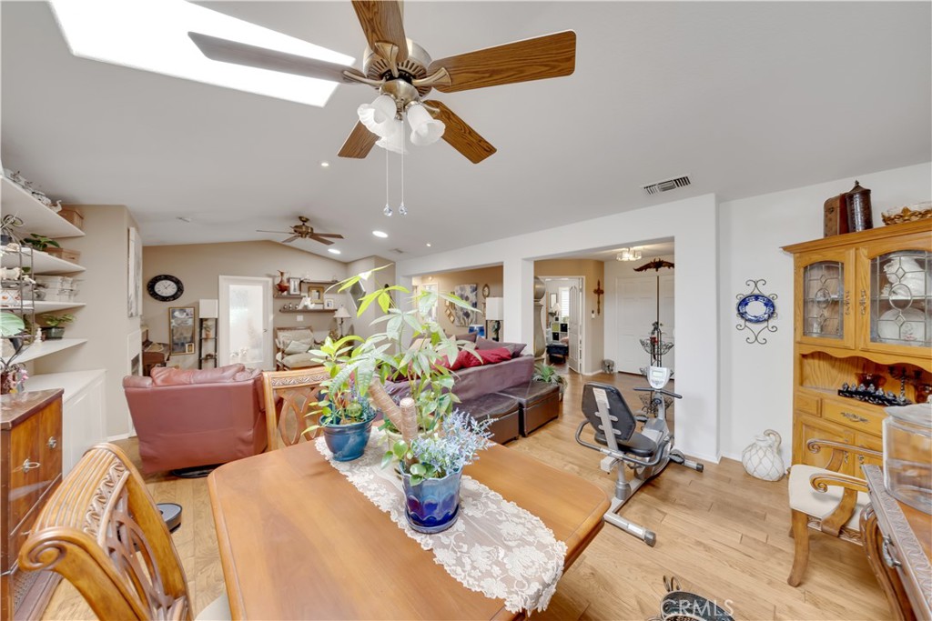 40370 Via Francisco Property Photo 10