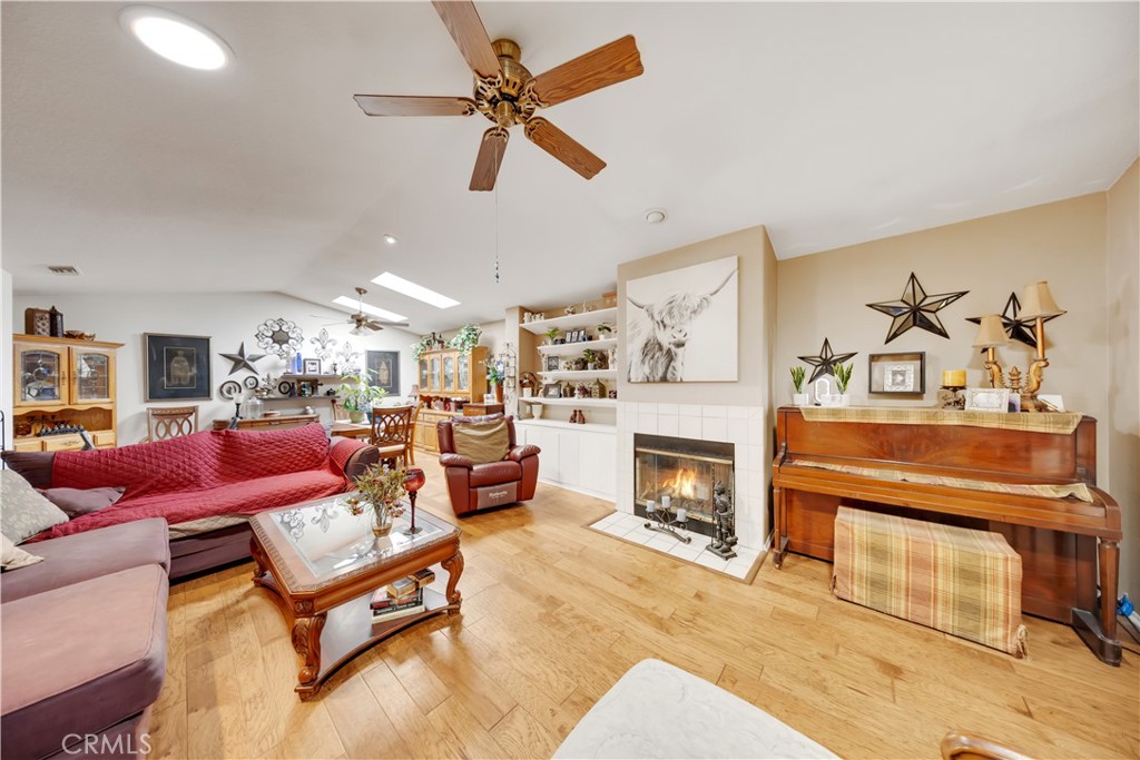 40370 Via Francisco Property Photo 12