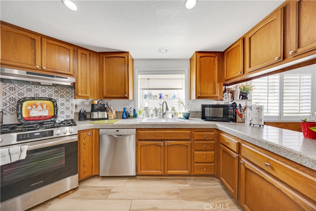 40370 Via Francisco Property Photo 16