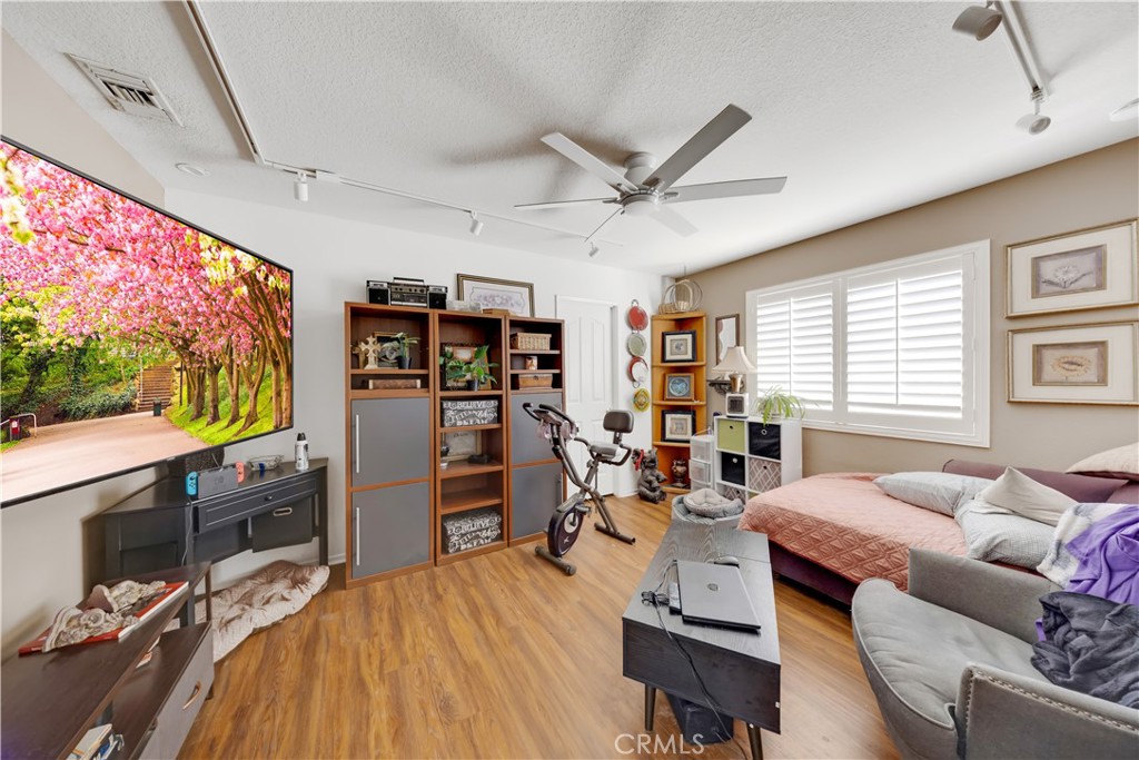40370 Via Francisco Property Photo 25