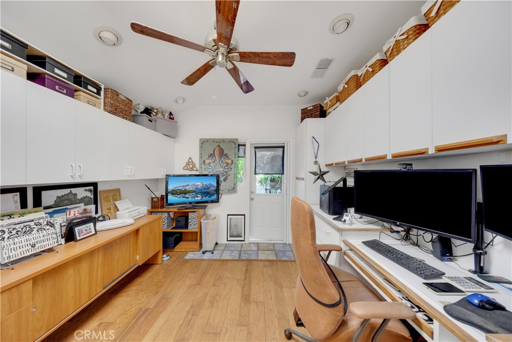 40370 Via Francisco Property Photo 27