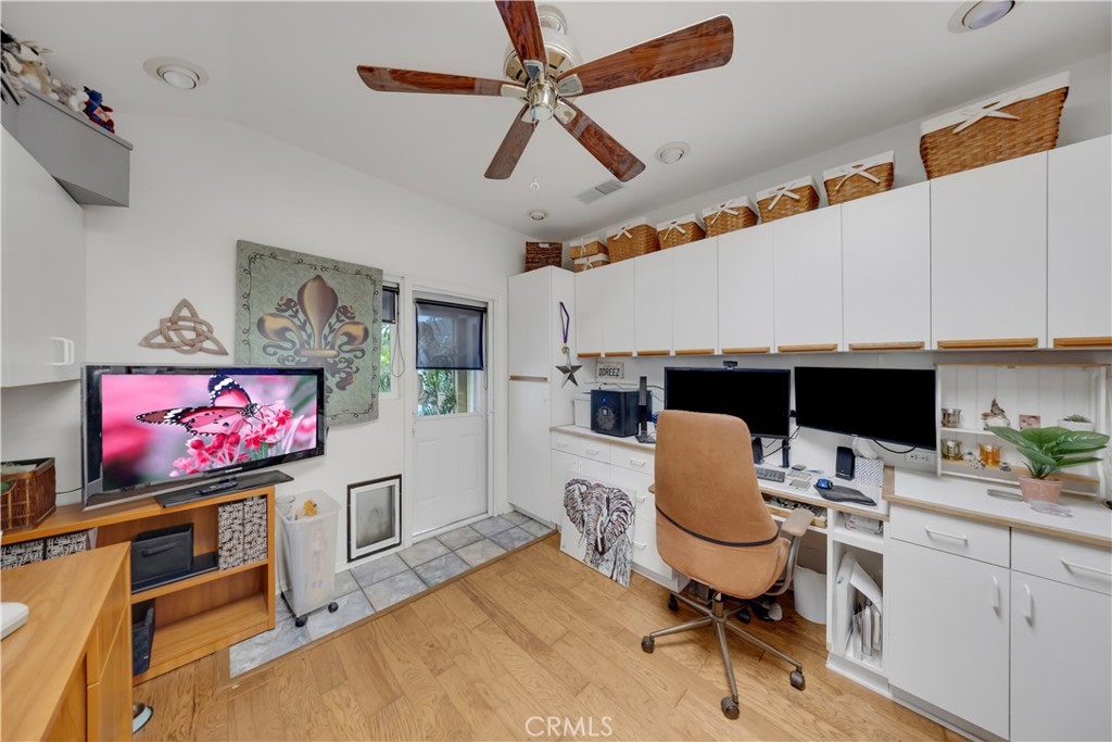 40370 Via Francisco Property Photo 28