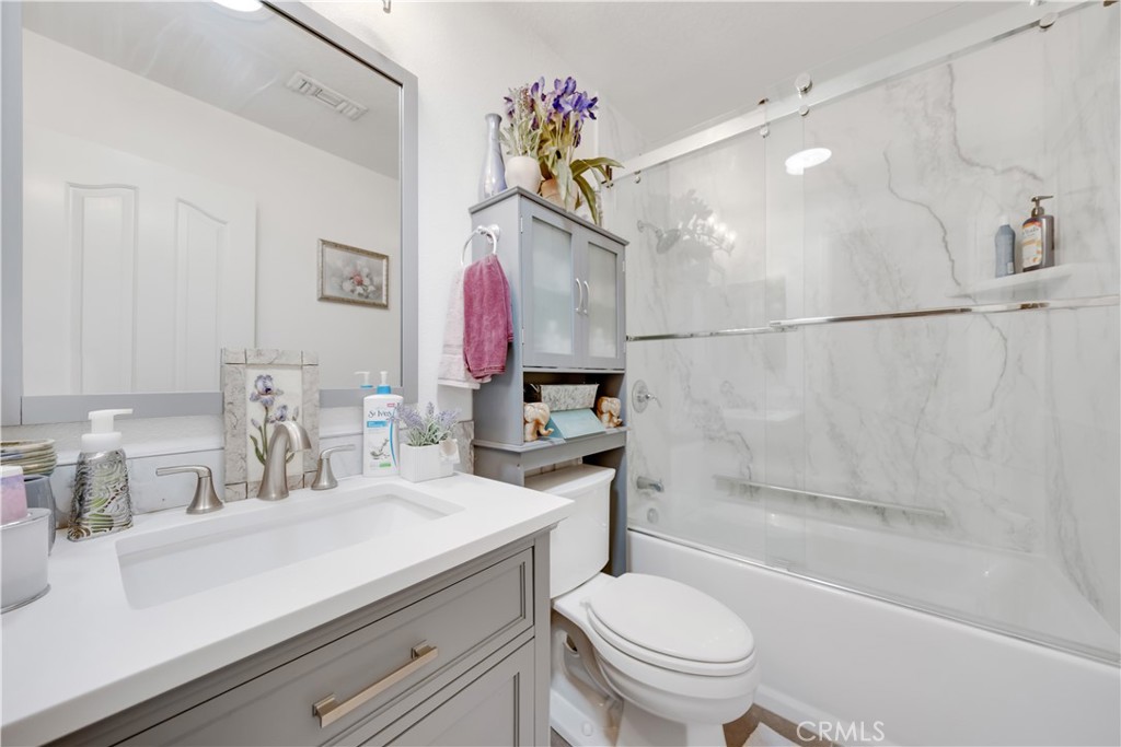 40370 Via Francisco Property Photo 29