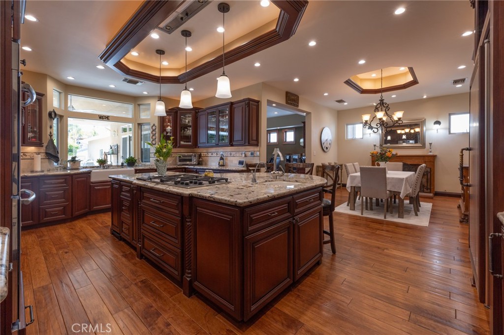 6071 Sun View Property Photo 8