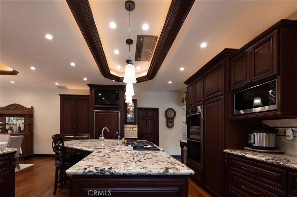 6071 Sun View Property Photo 10