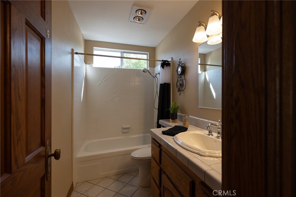 6071 Sun View Property Photo 24