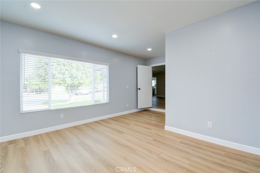 306 W Porter Property Photo 43