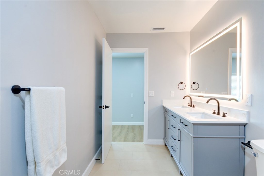 306 W Porter Property Photo 51