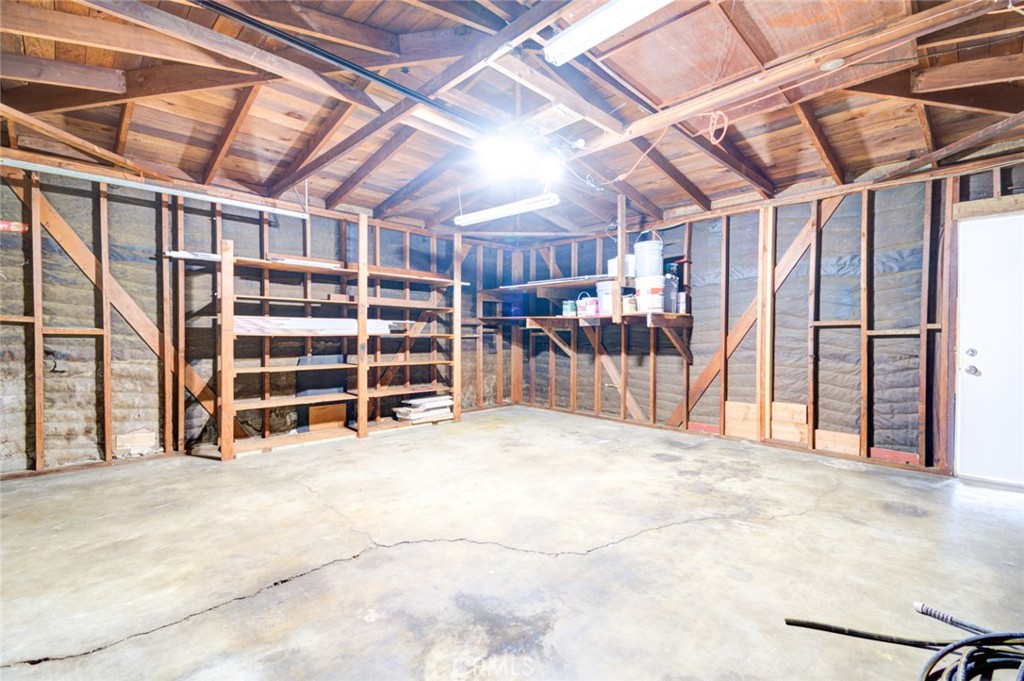 306 W Porter Property Photo 69