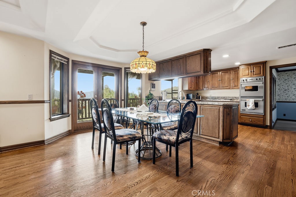 24300 Sylvan Glen Property Photo 16