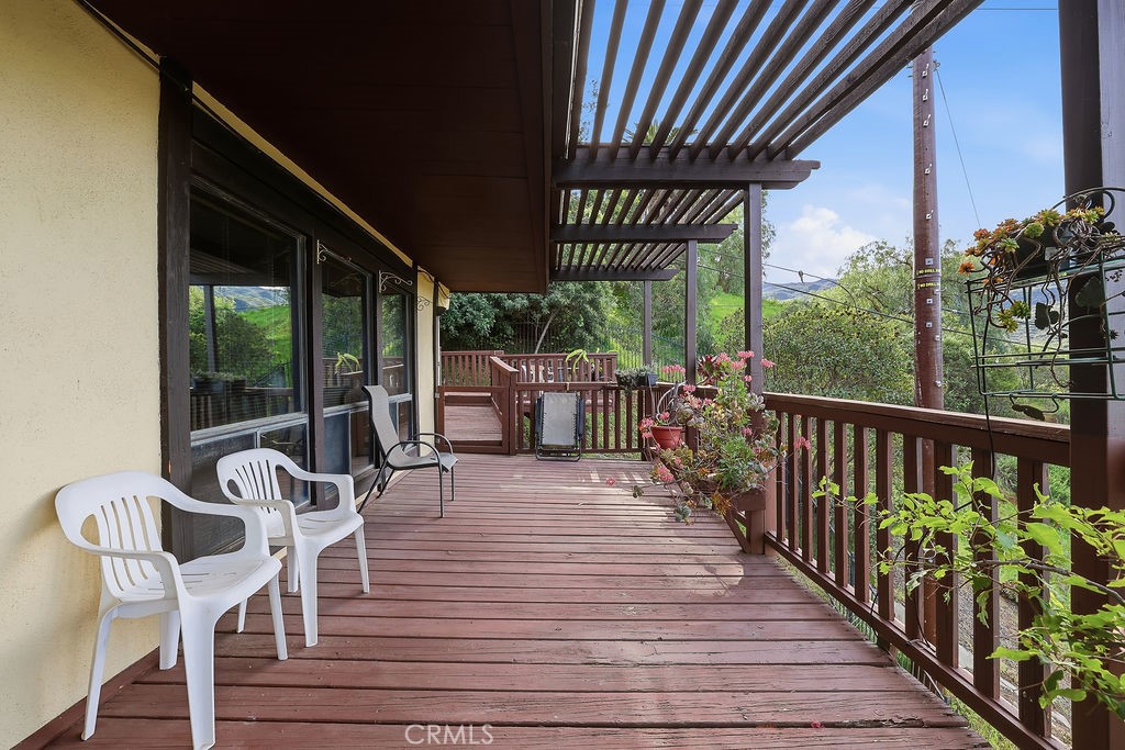 24300 Sylvan Glen Property Photo 19