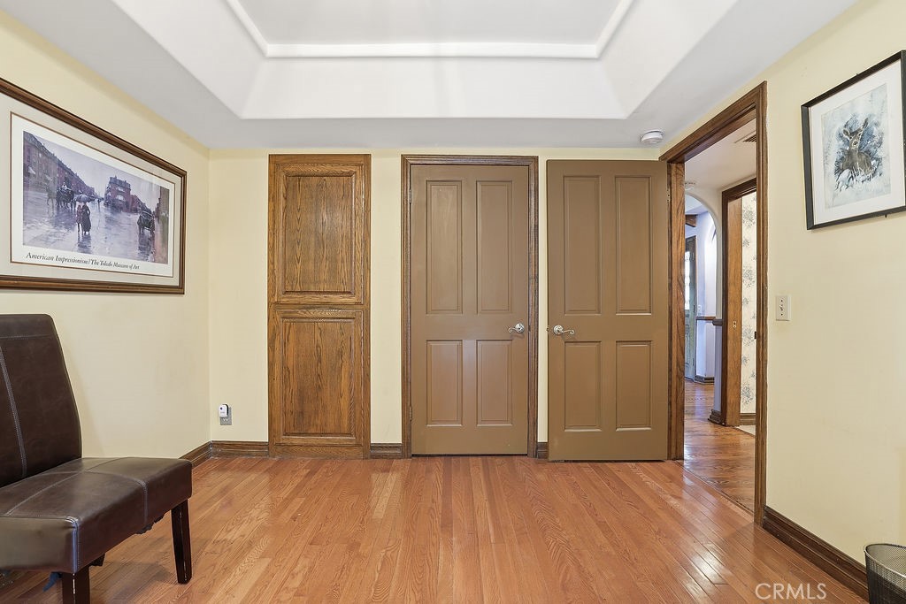 24300 Sylvan Glen Property Photo 25