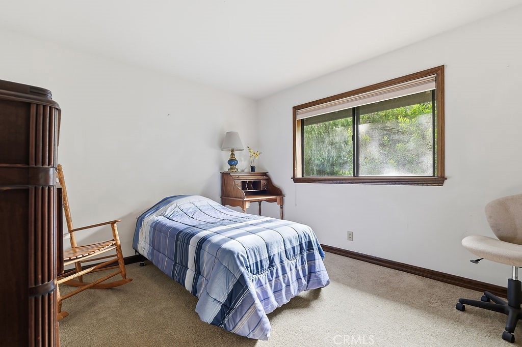 24300 Sylvan Glen Property Photo 26