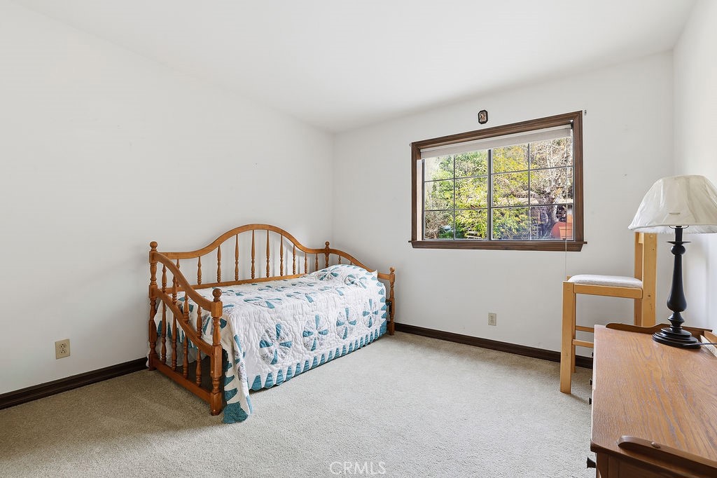 24300 Sylvan Glen Property Photo 30