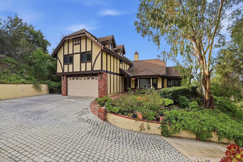 24300 Sylvan Glen Property Photo 47