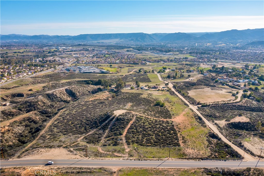 23777 Wildomar Trail Property Photo 8
