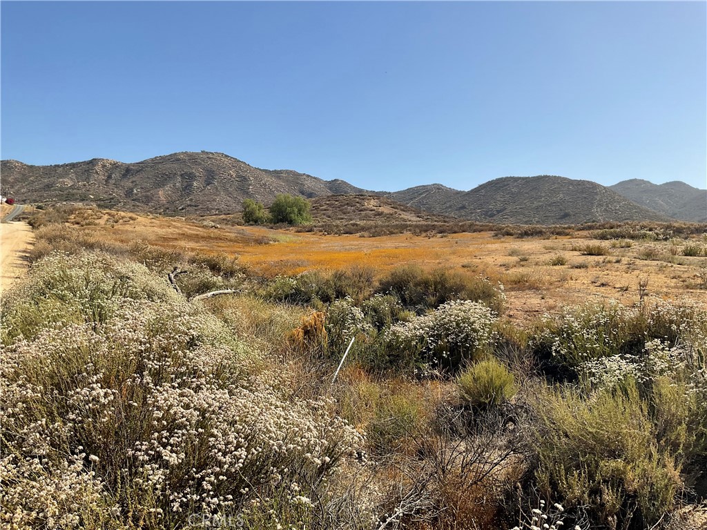 23777 Wildomar Trail Property Photo 9