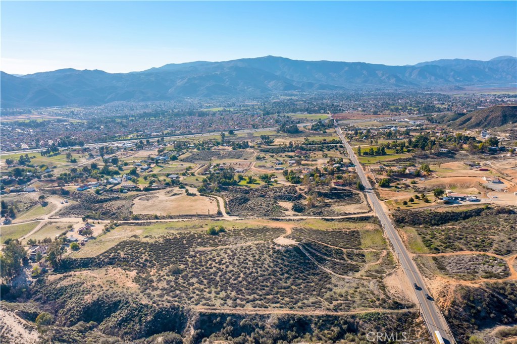 23777 Wildomar Trail Property Photo 12