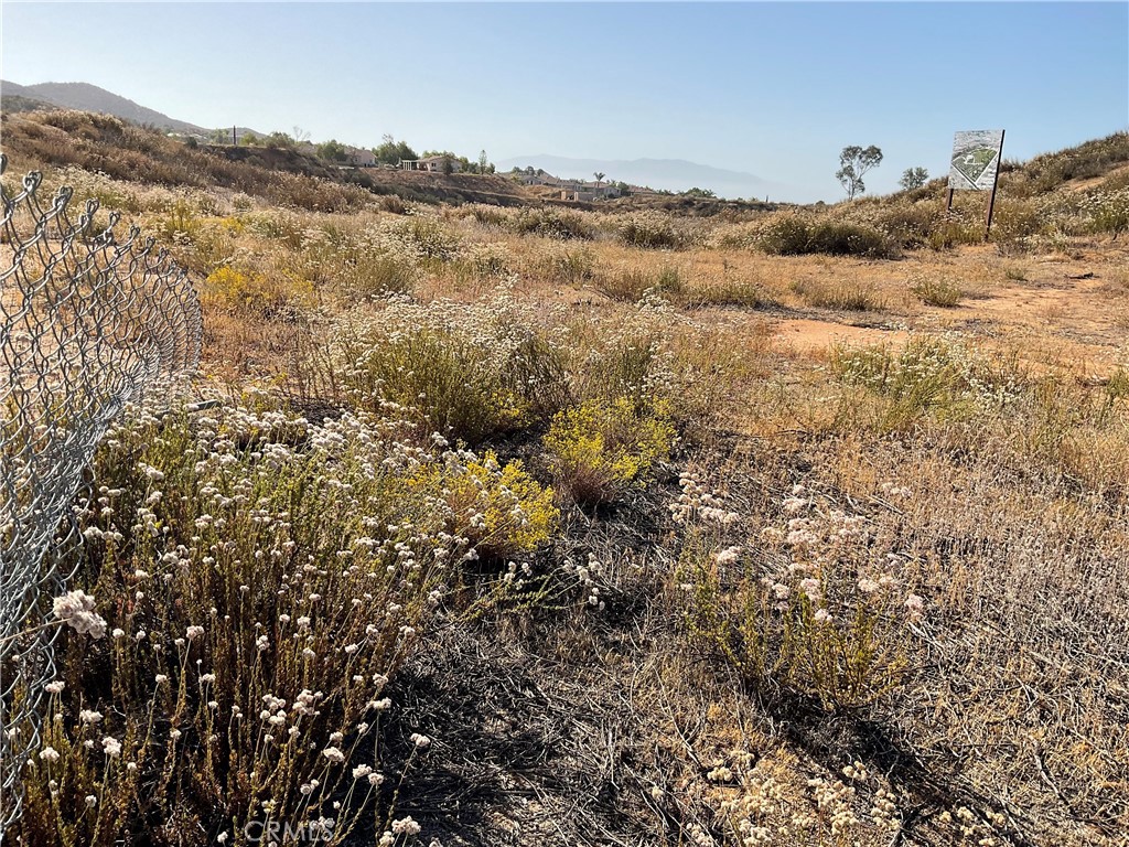 23777 Wildomar Trail Property Photo 19