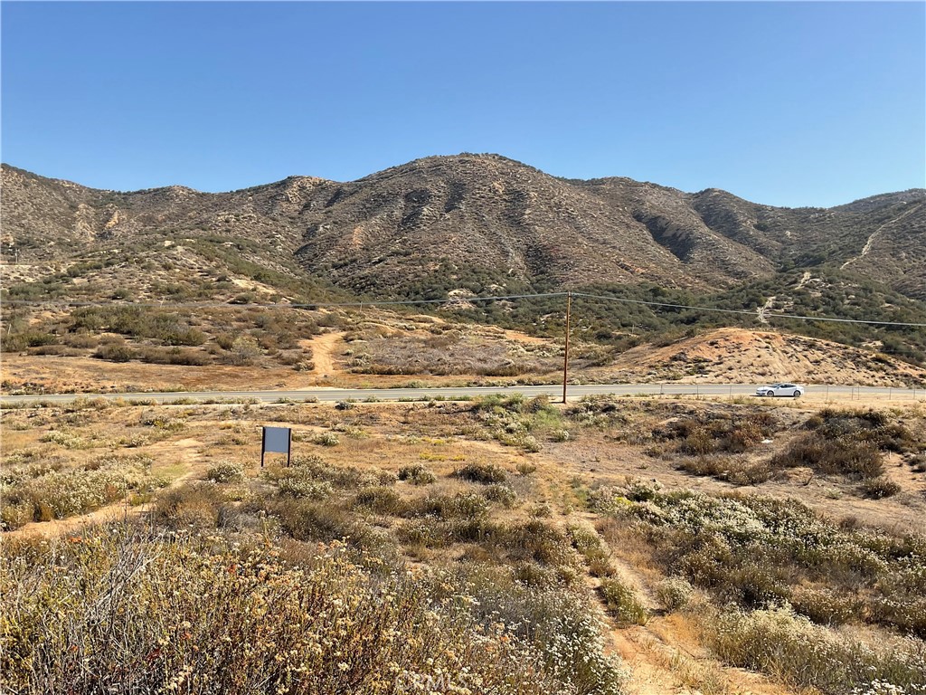 23777 Wildomar Trail Property Photo 20