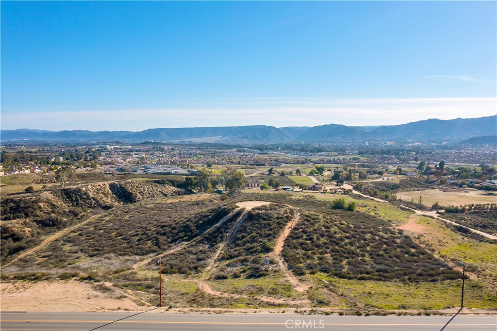 23777 Wildomar Trail Property Photo 29