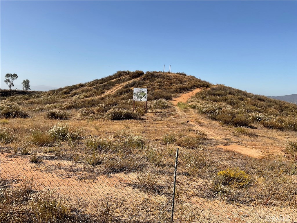 23777 Wildomar Trail Property Photo 35