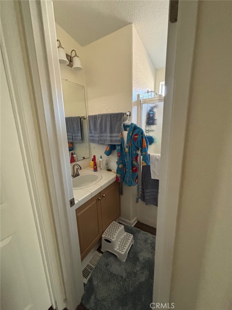 1684 Whittier Avenue 20 Property Photo 7