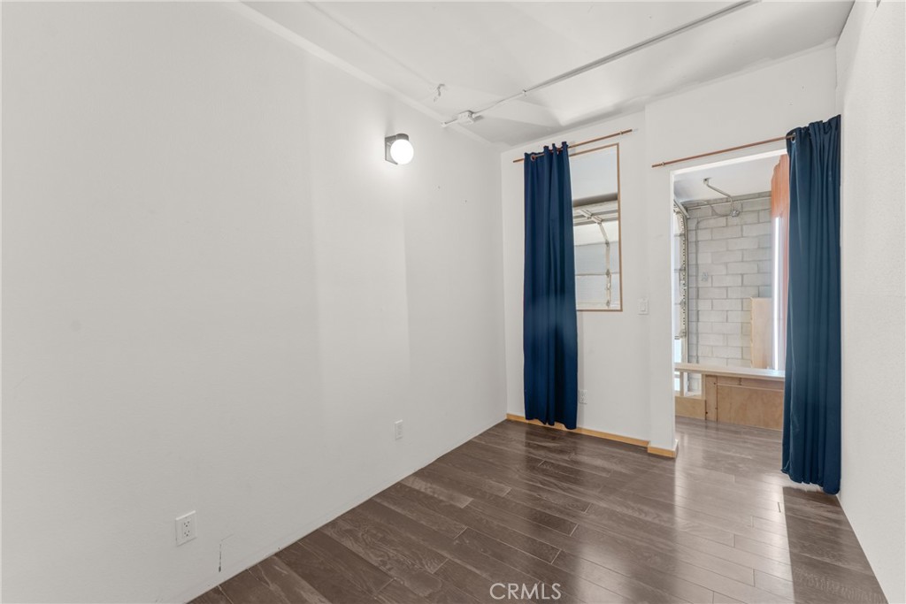 3172 Cary St Property Photo 19