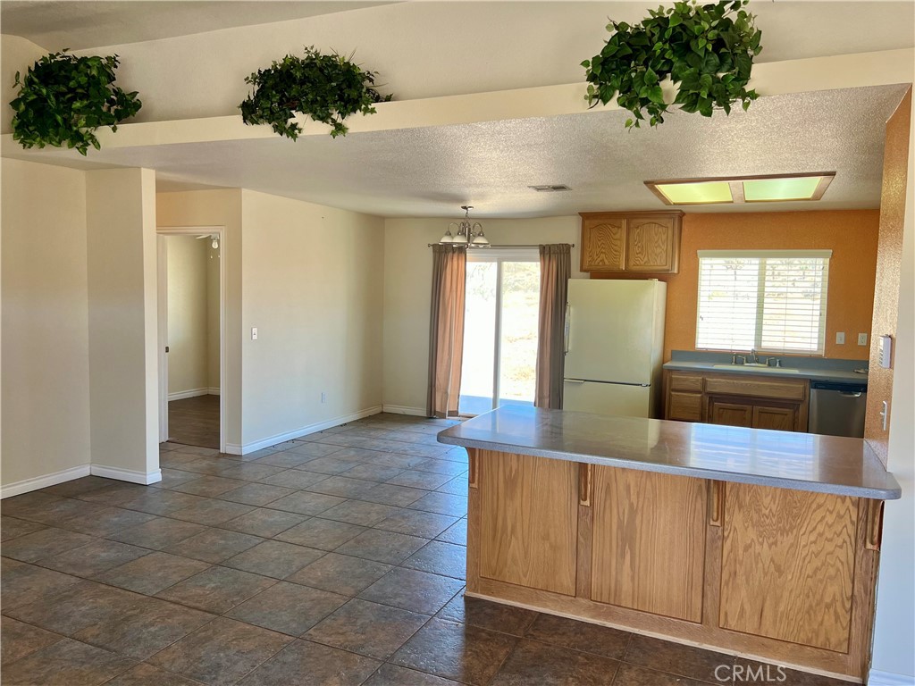 25625 Rancho Property Photo 4
