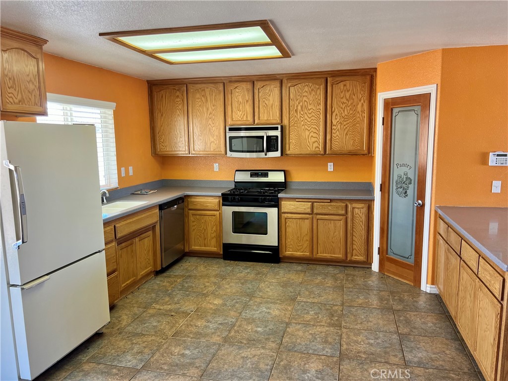 25625 Rancho Property Photo 7