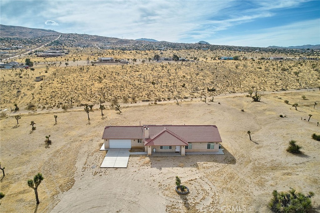 25625 Rancho Property Photo 13
