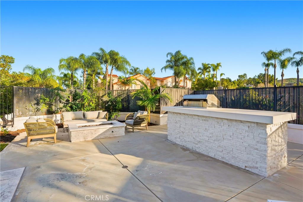5489 E Suncrest Road Property Photo 24
