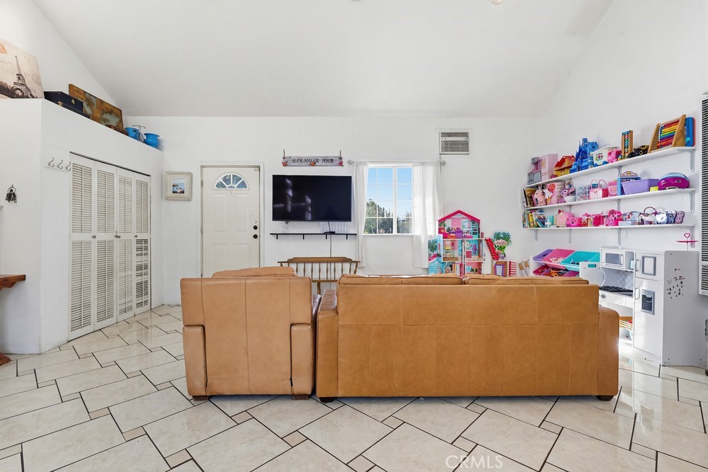 10970 Ruth Property Photo 17