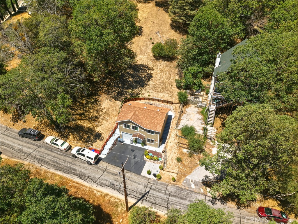 24743 Edelweiss Drive Property Photo 5