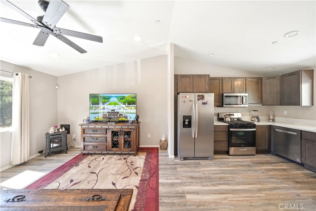 24743 Edelweiss Drive Property Photo 11