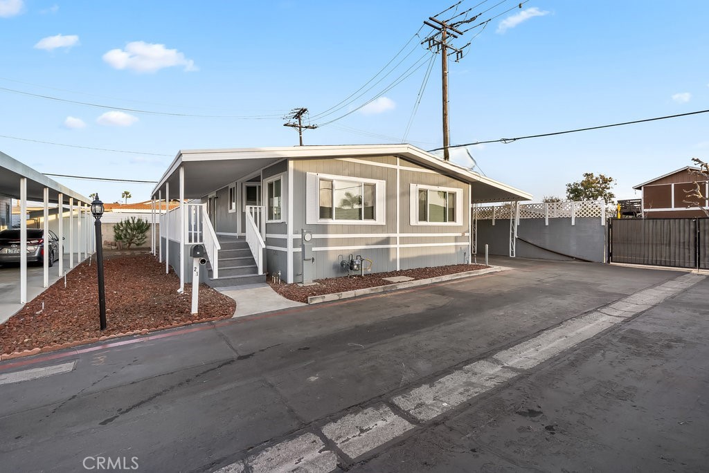16444 Bolsa Chica 21 Property Photo 1