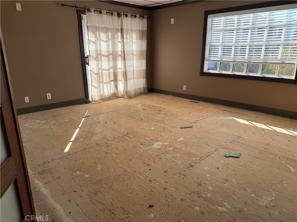 302 N Tustin 201 Property Photo 6