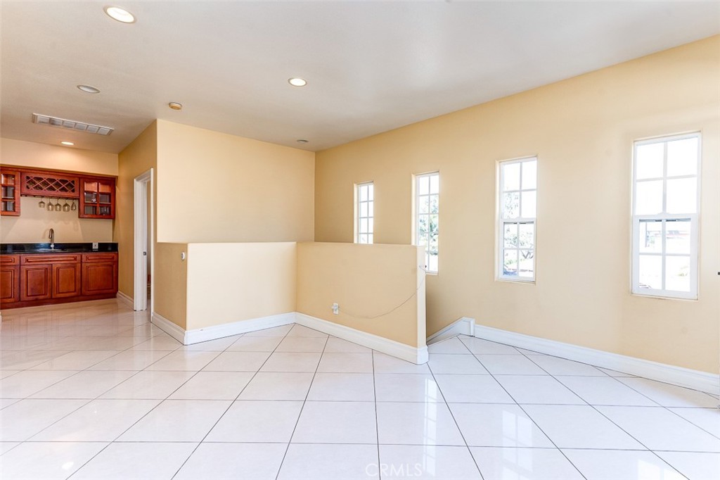 4326 Clara St. Property Photo 18