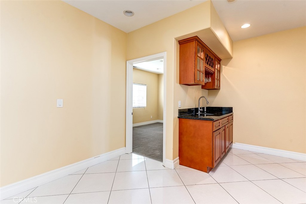 4326 Clara St. Property Photo 26