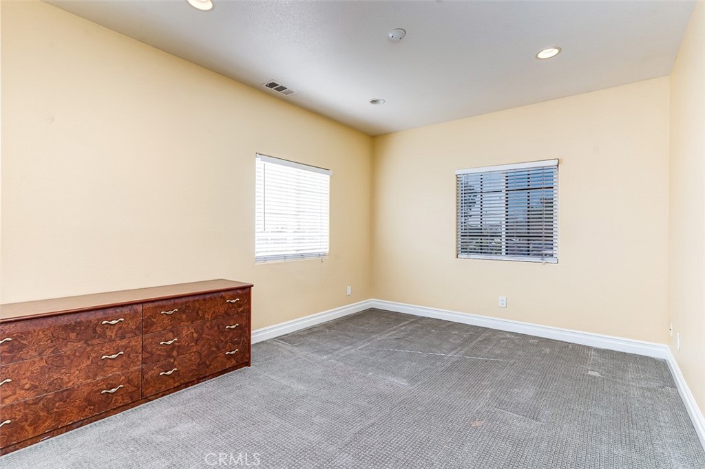 4326 Clara St. Property Photo 27
