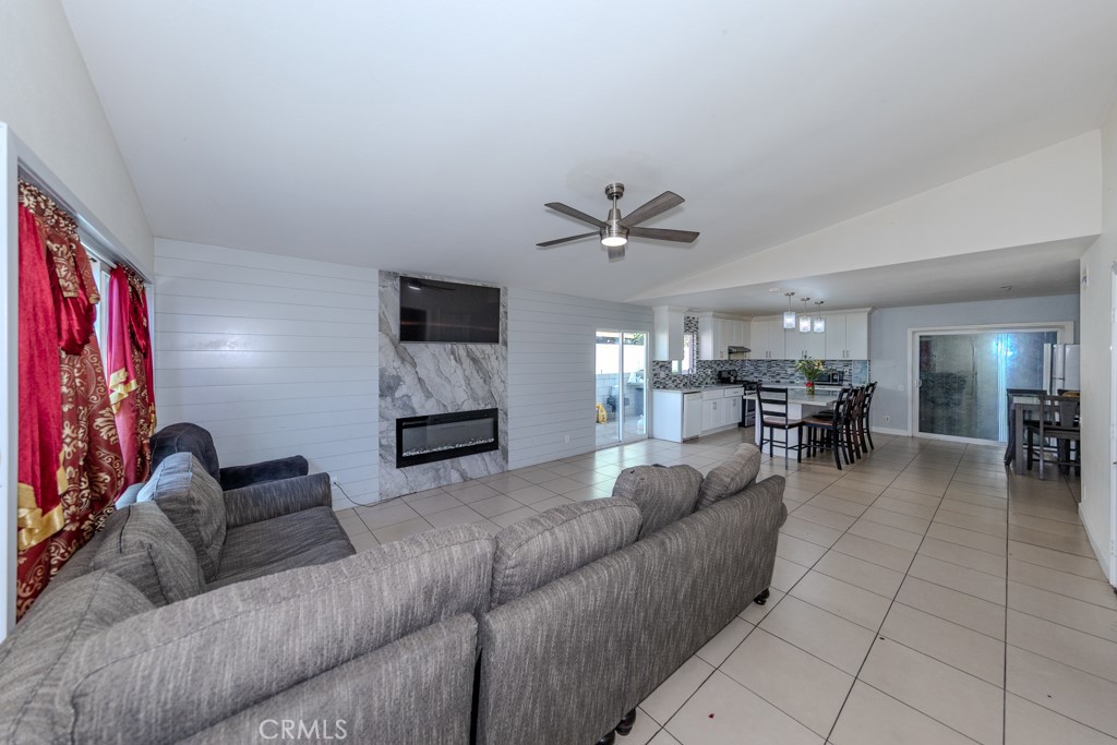 24201 Jagger Property Photo 6